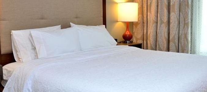 Фото Hampton Inn & Suites Deland