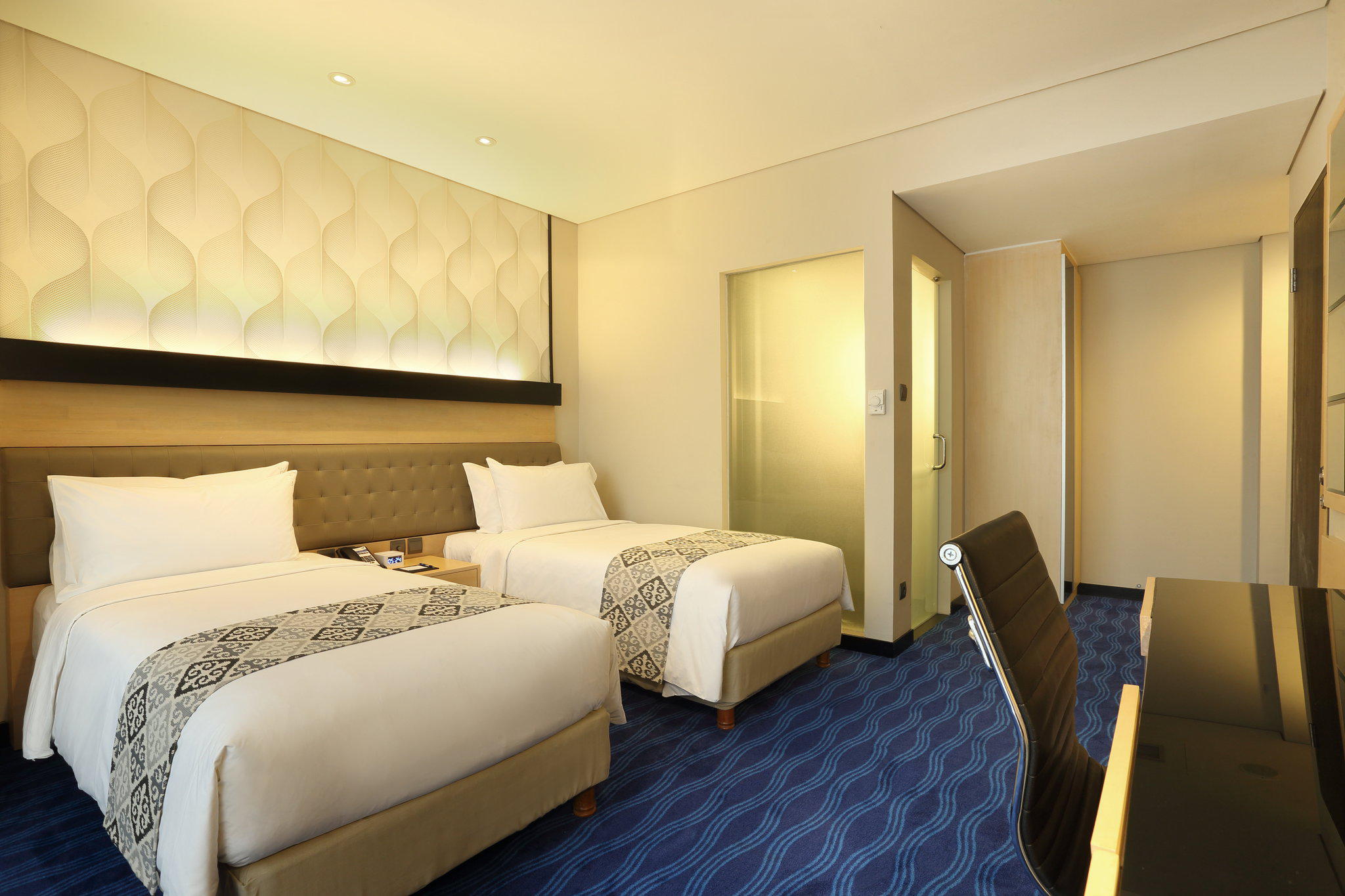 Фото Holiday Inn Express Jakarta Thamrin