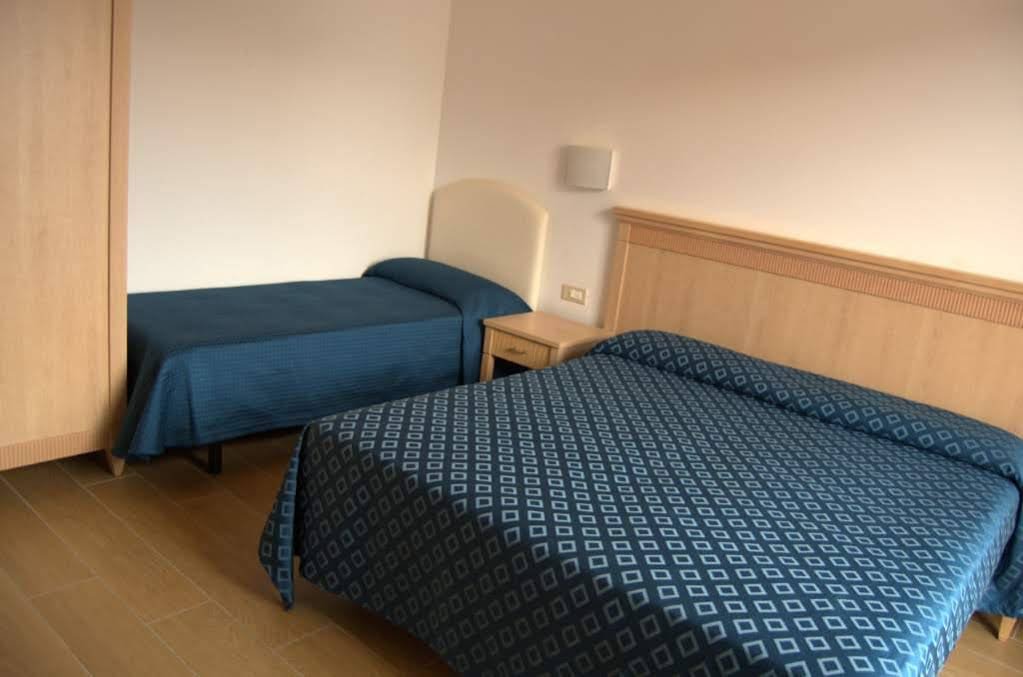 Фото Hotel Santanna