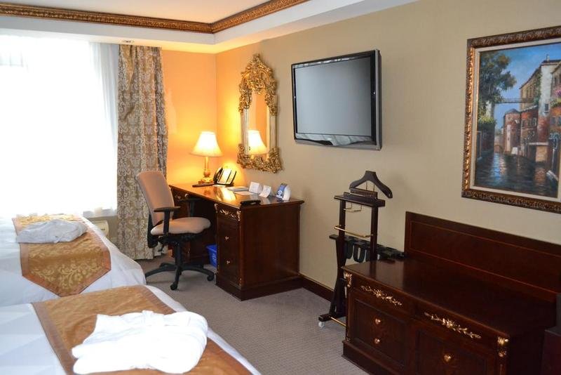 Фото Radisson Toronto Airport West