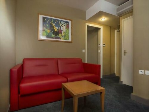 Гостиница Best Western Nouvel Orléans Montparnasse в Париже