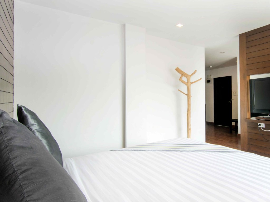 Фото The Phoenix Hotel Bangkok