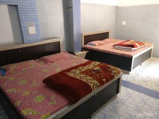 Фото Embassy Hotel