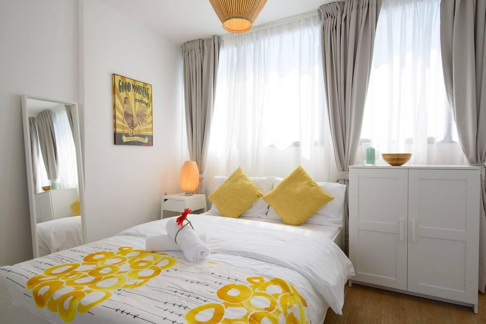 Фото Beach View Apartments And Studio