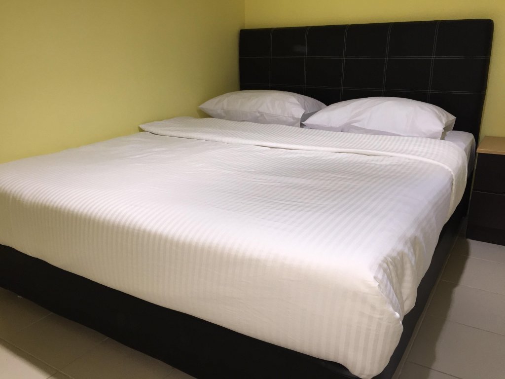 Фото Miri Budget Inn