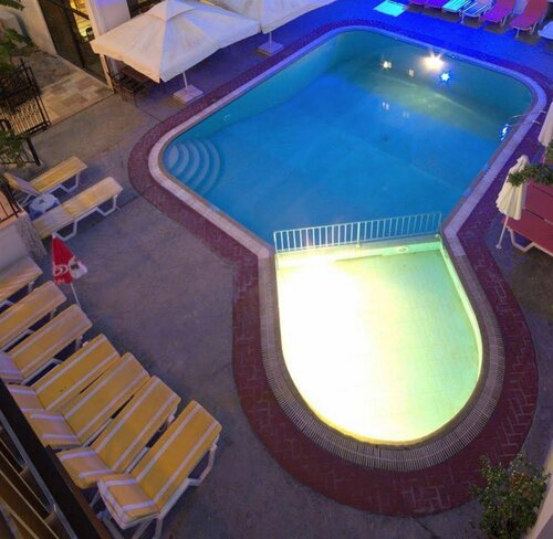 Гостиница Poseidon Hotel and Apartments в Косе