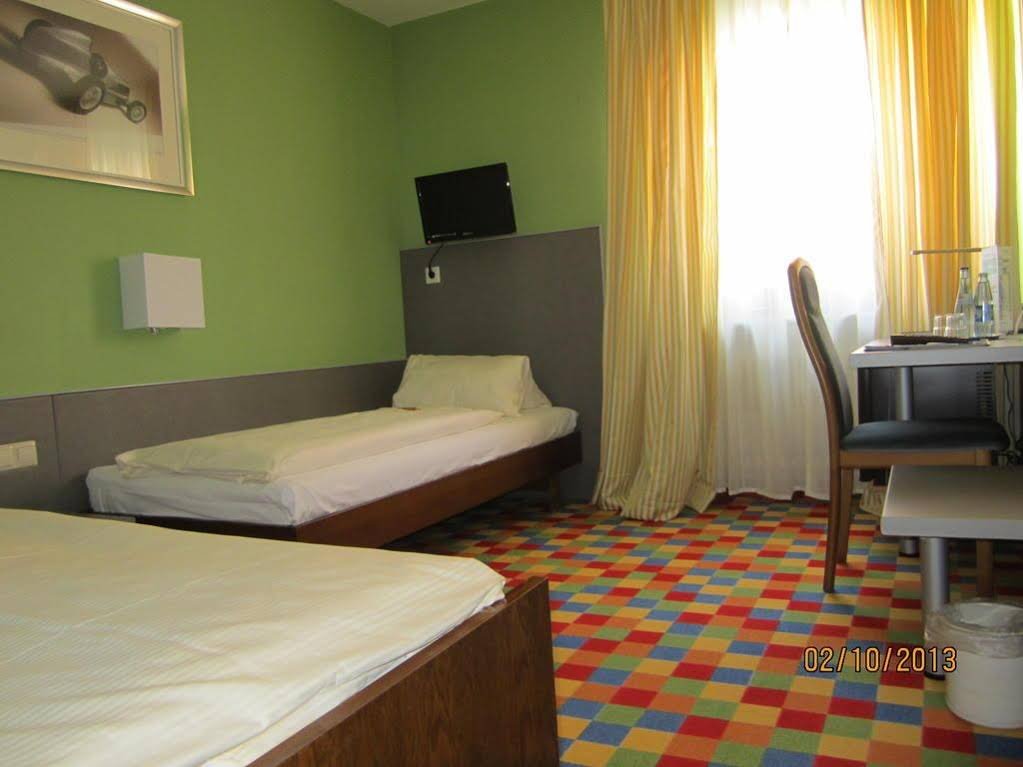 Фото Deutschmeister