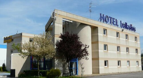 Гостиница Brit Hotel Saint-Quentin в Сене-Кантене