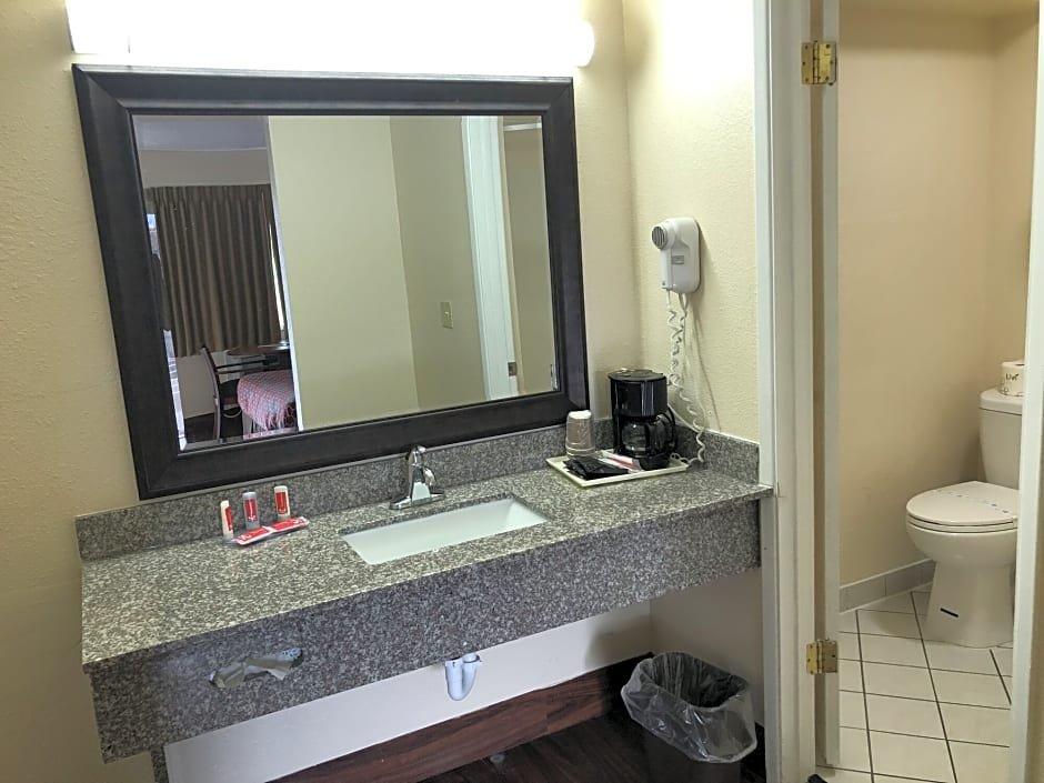 Фото Comfort Inn South
