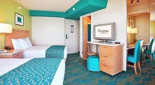 Фото Aston Waikiki Circle Hotel