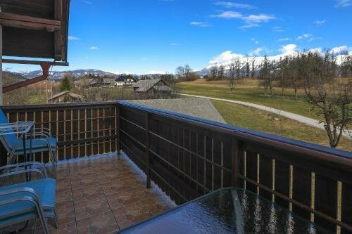 Гостиница Apartments PR Fajfarju