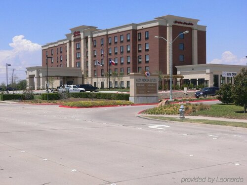 Внешний вид отеля Hampton Inn & Suites-Dallas Allen в Аллене, фото 4