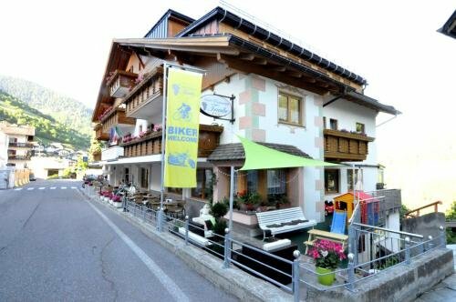 Гостиница Hotel Traube – Stelvio
