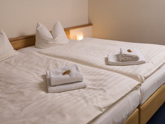 Фото Nibelungen Hof