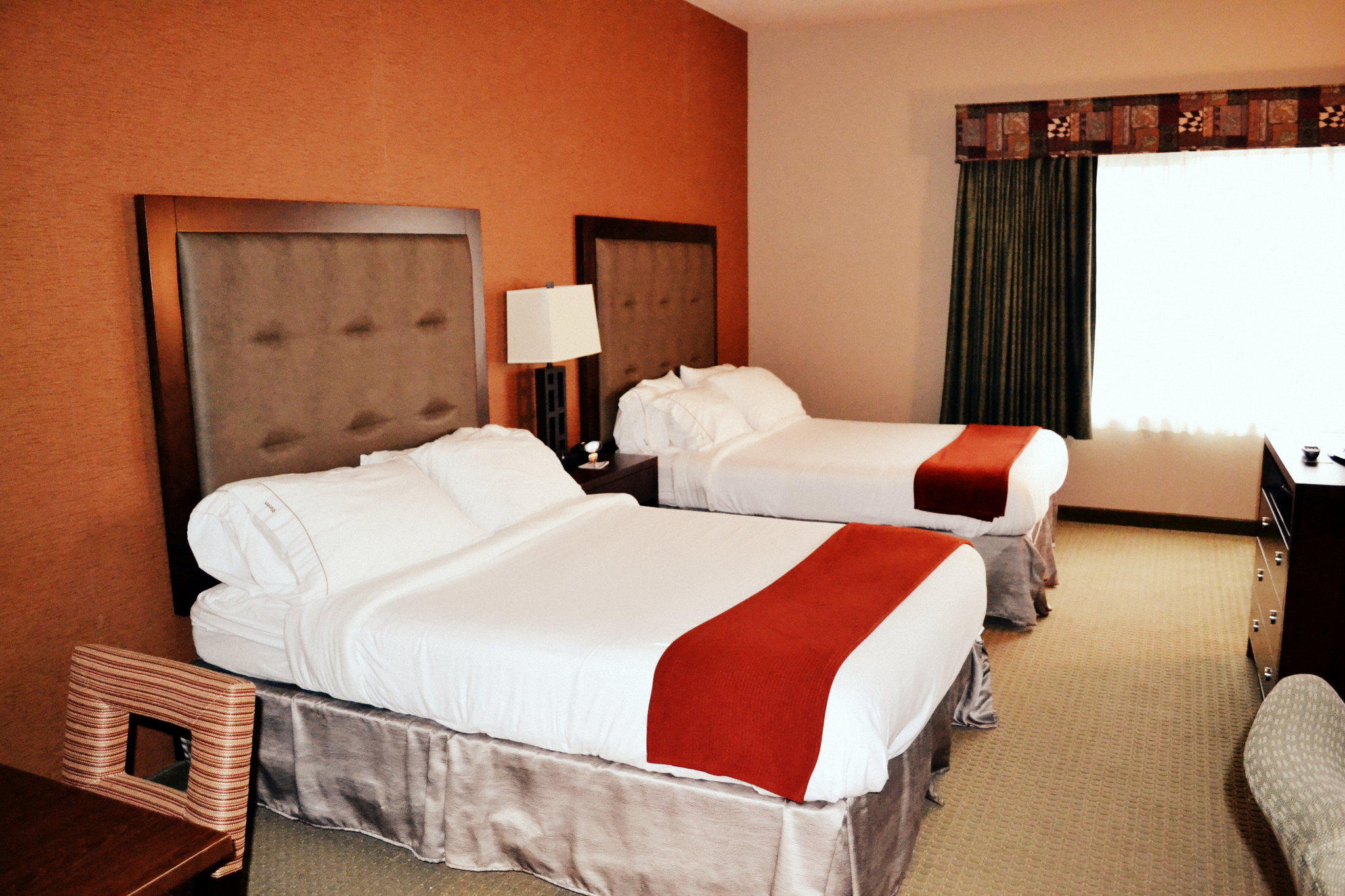 Фото Holiday Inn Express Hotel & Suites Bozeman West, an Ihg Hotel