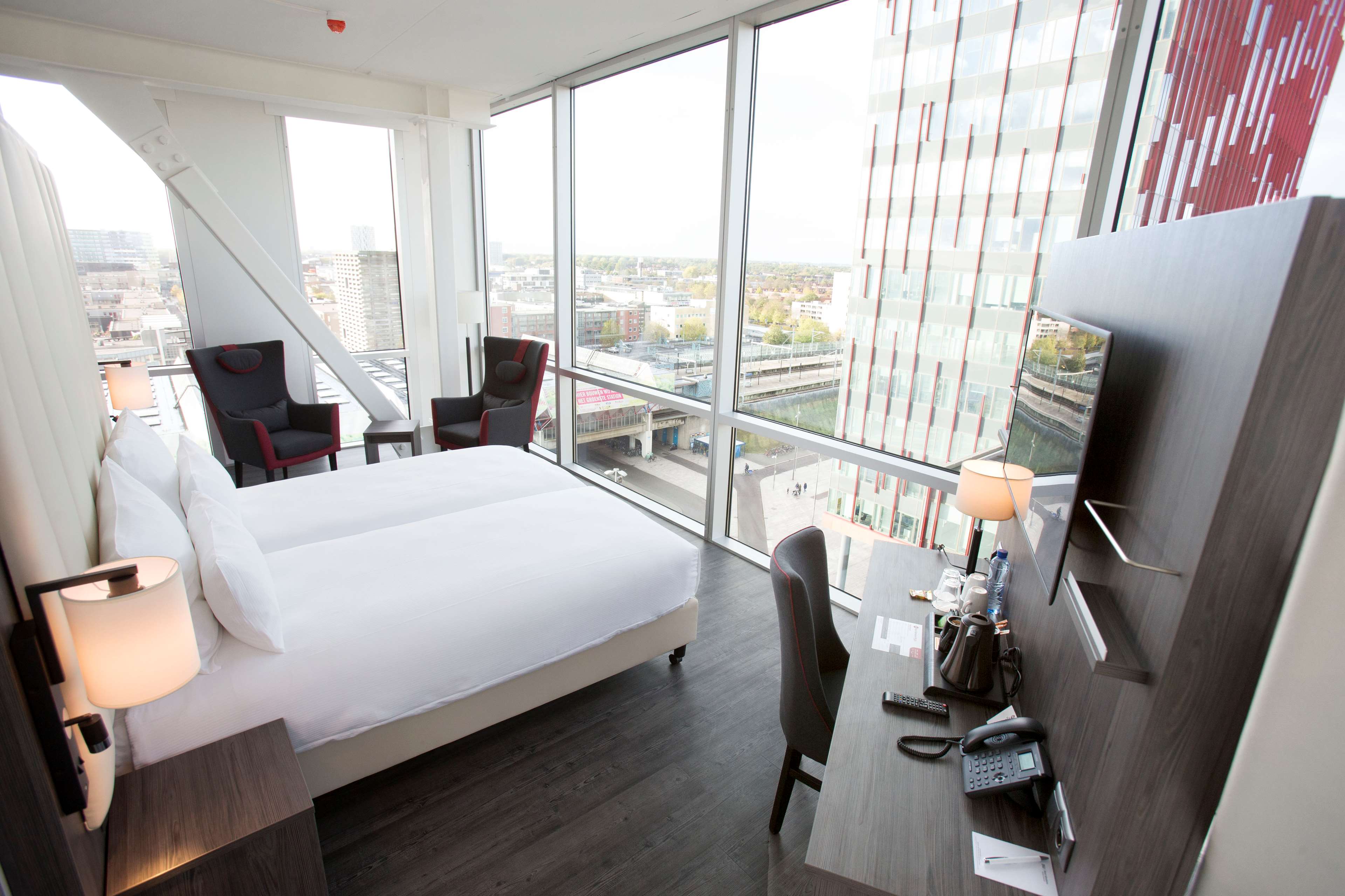 Фото Best Western Plus Plaza Almere