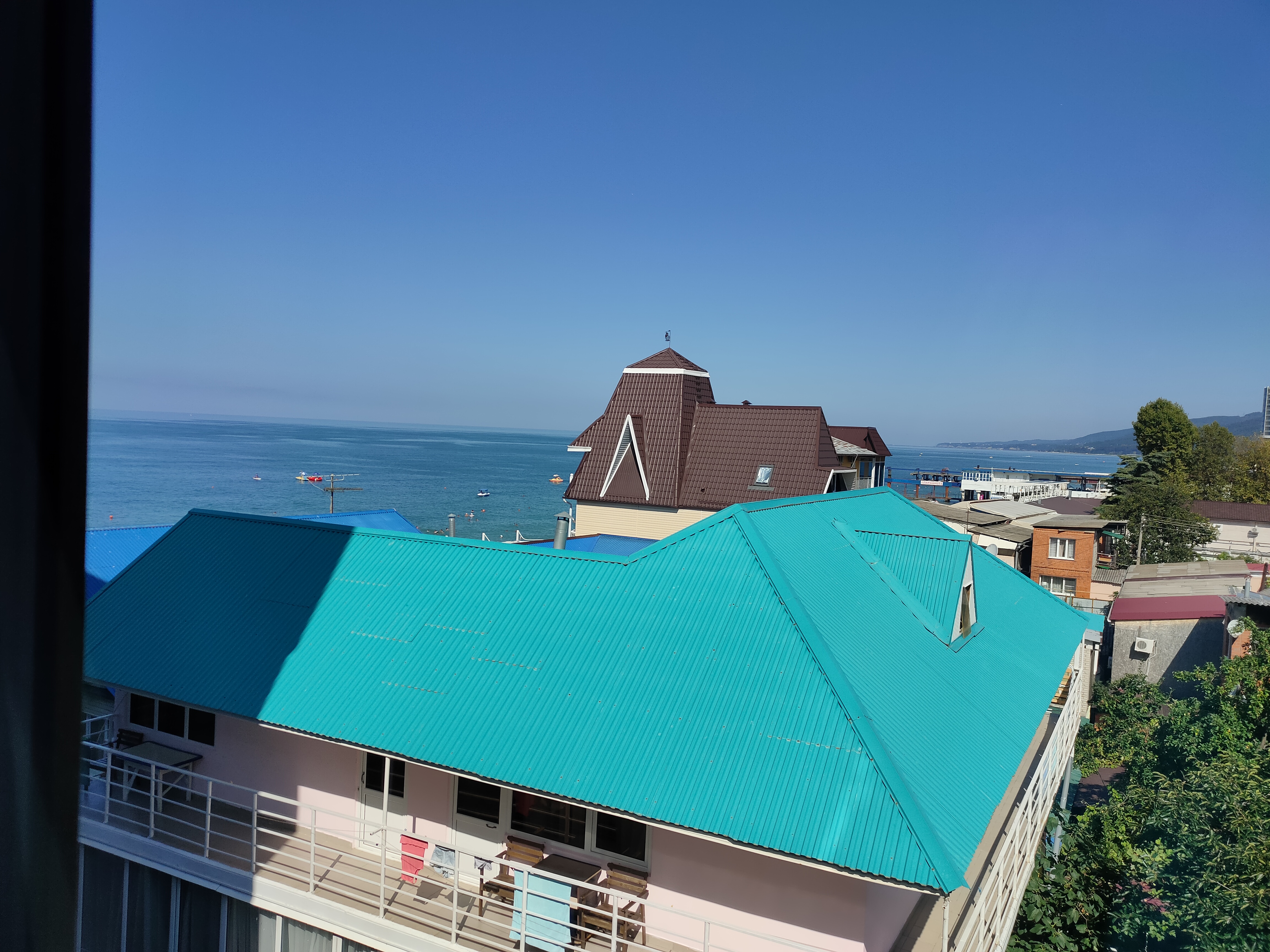 Фото Солнечный