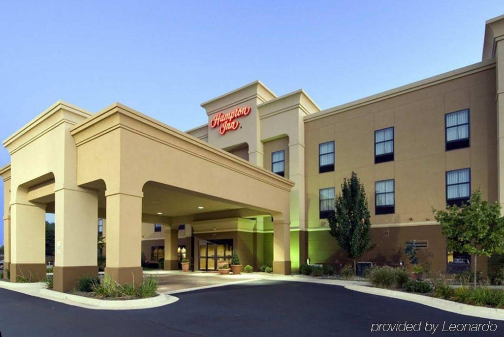 Фото отеля 1