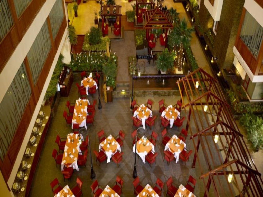 Фото The Paul Bangalore