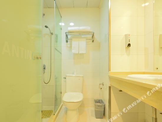 Фото Hanting Hotel Shanghai Shangnan Metro Station