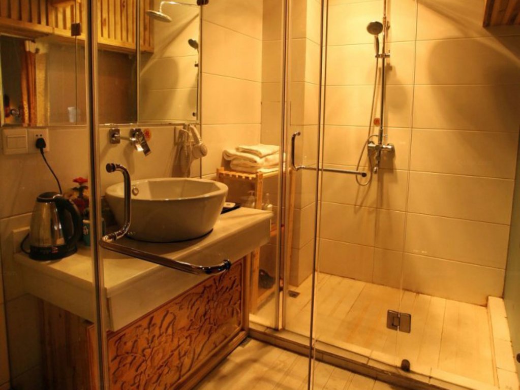 Фото Fawenyuan Boutique Inn