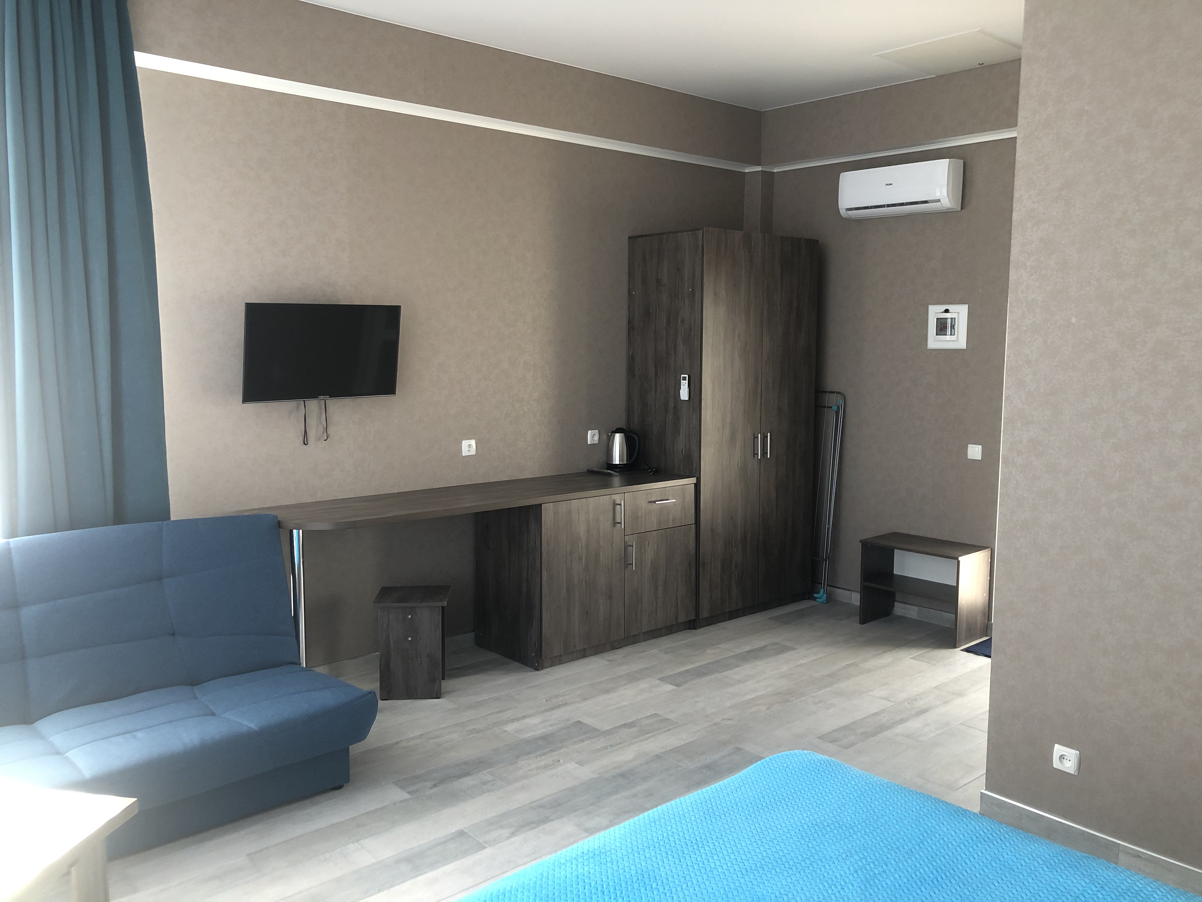 Фото Лазурный