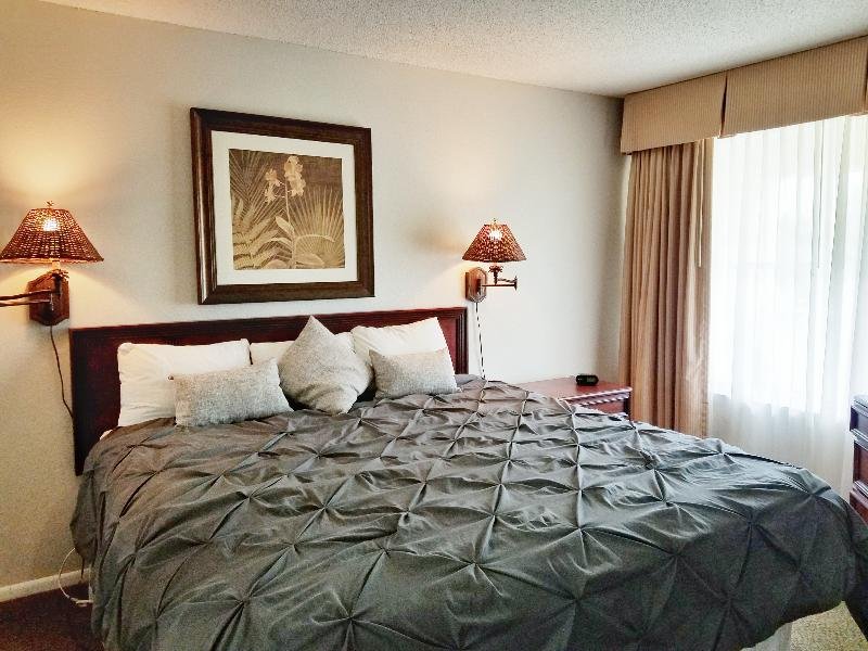 Фото Parc Corniche Condominium Suite Hotel