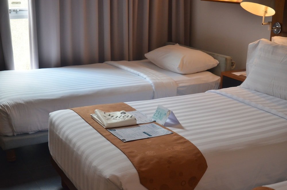 Фото Отель The 101 Bali Fontana Seminyak