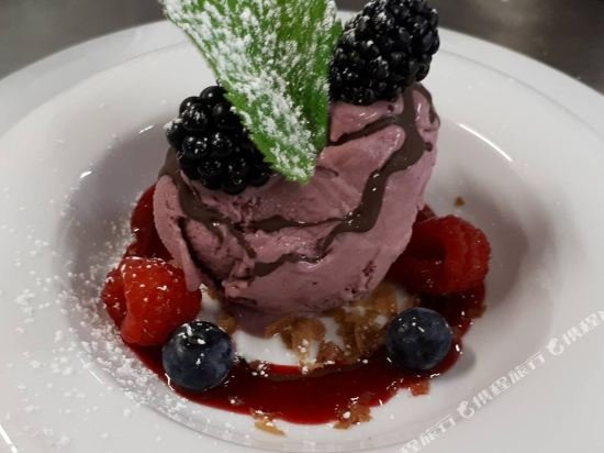 Фото L' Auberge Gutshof