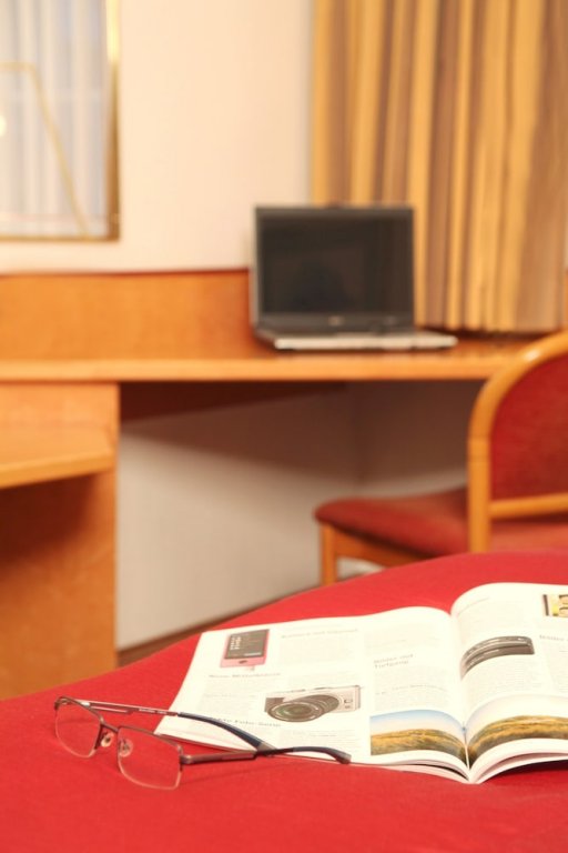 Фото Mercure Hotel Koeln City Friesenstrasse