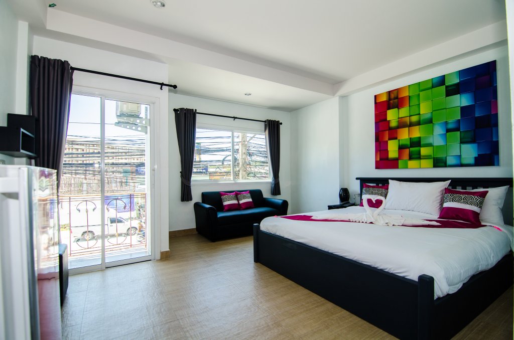 Фото отеля 2