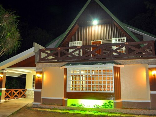 Гостиница Peak House Garden Pension в Эль-Нидо