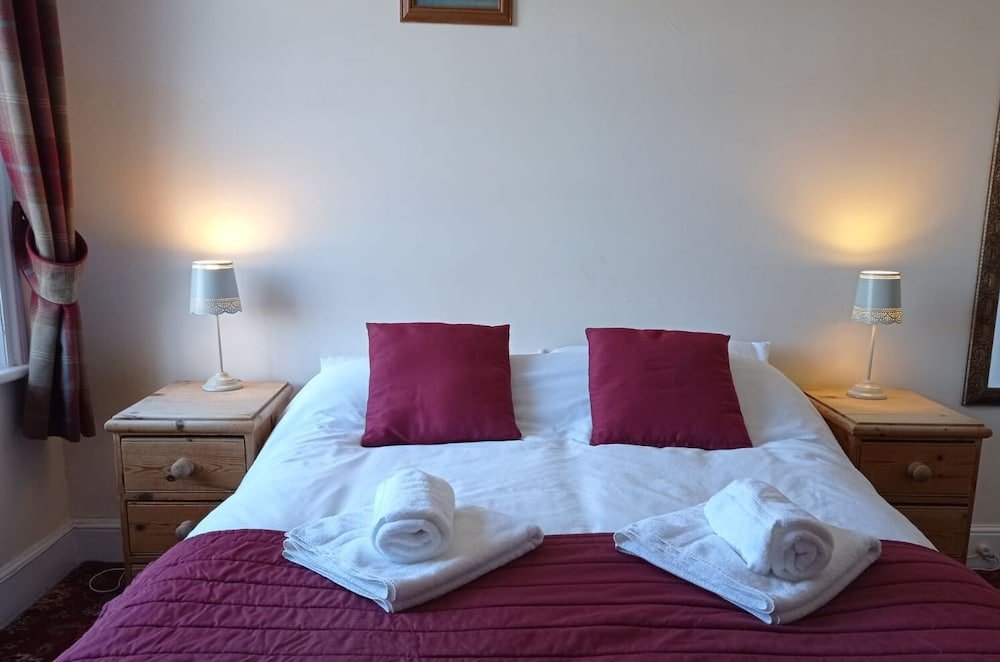 Фото The Castle Hotel