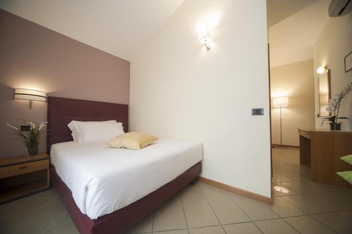 Фото Hotel Ostuni