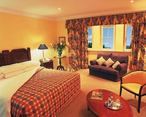 Гостиница Longfield Lodge, Killarney в Килларней