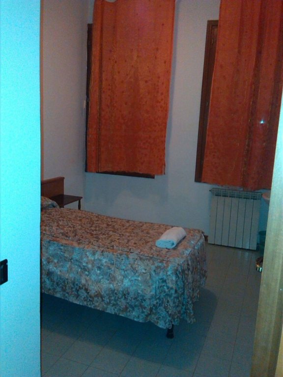 Фото Backpackers House Venice - Hostel