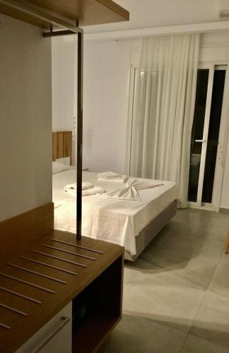 Фото Hotel Limenaria Beach