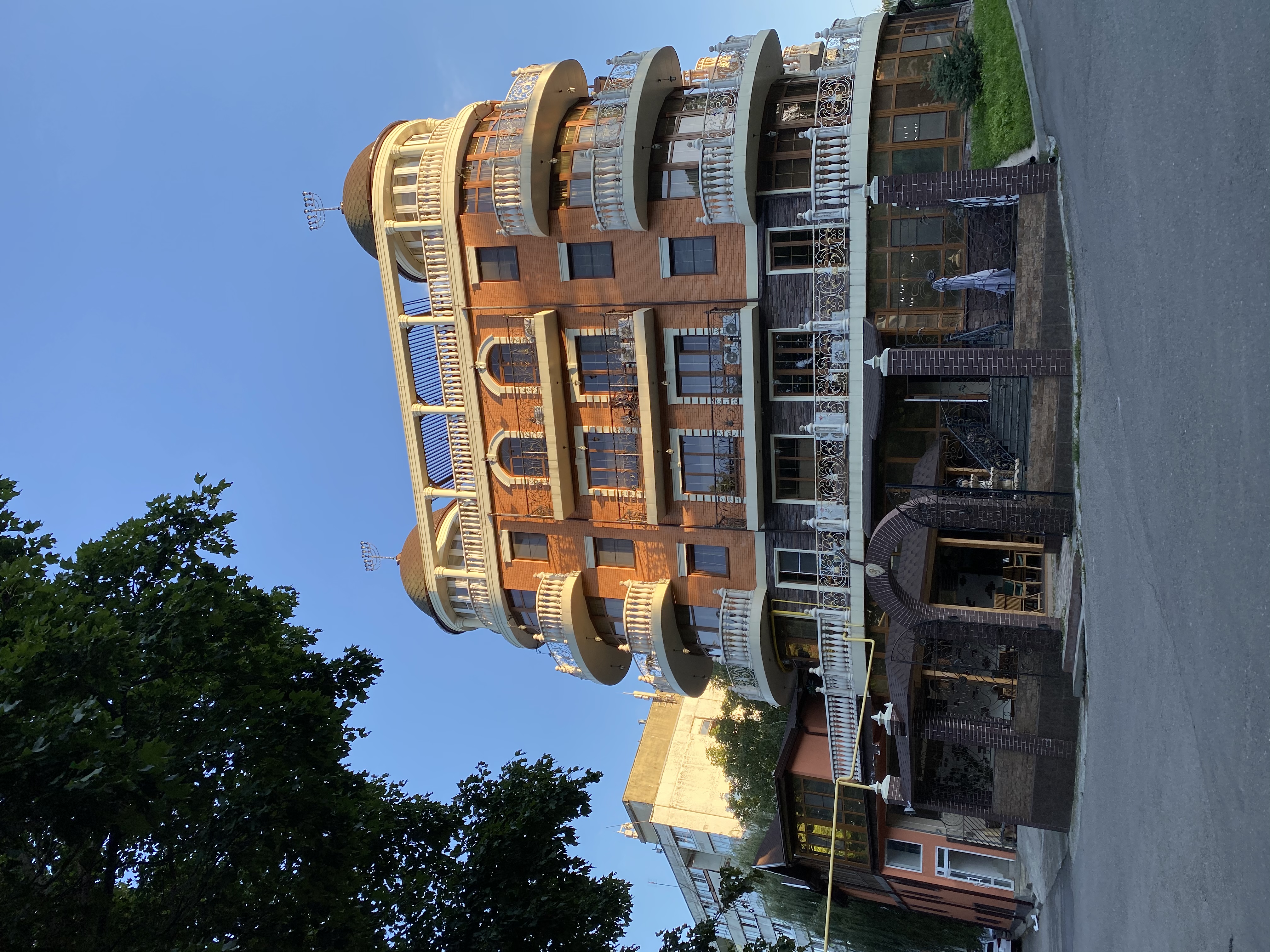 Фото Рафаэль