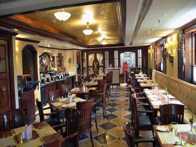 Фото Ramada Plaza by Wyndham Palm Grove