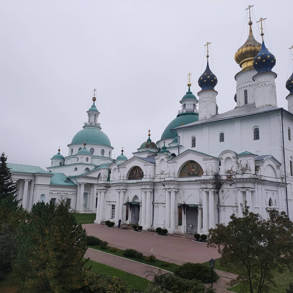 Canteen Refectory of the Spaso-Yakovlevsky Dimitriev Monastery, Rostov, photo