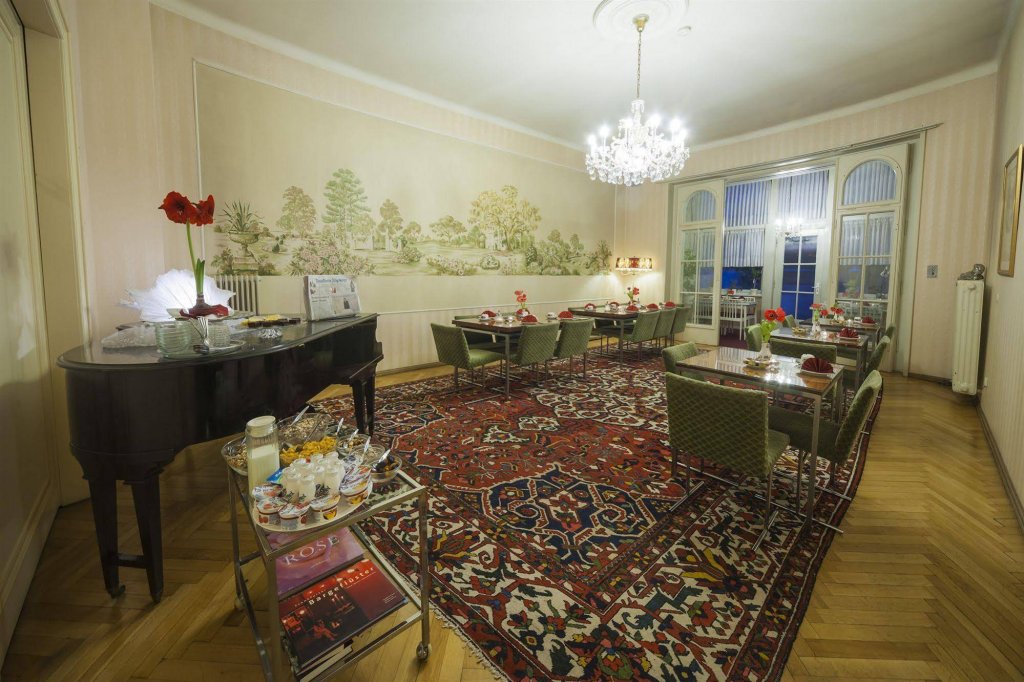 Фото Hotel am Berg