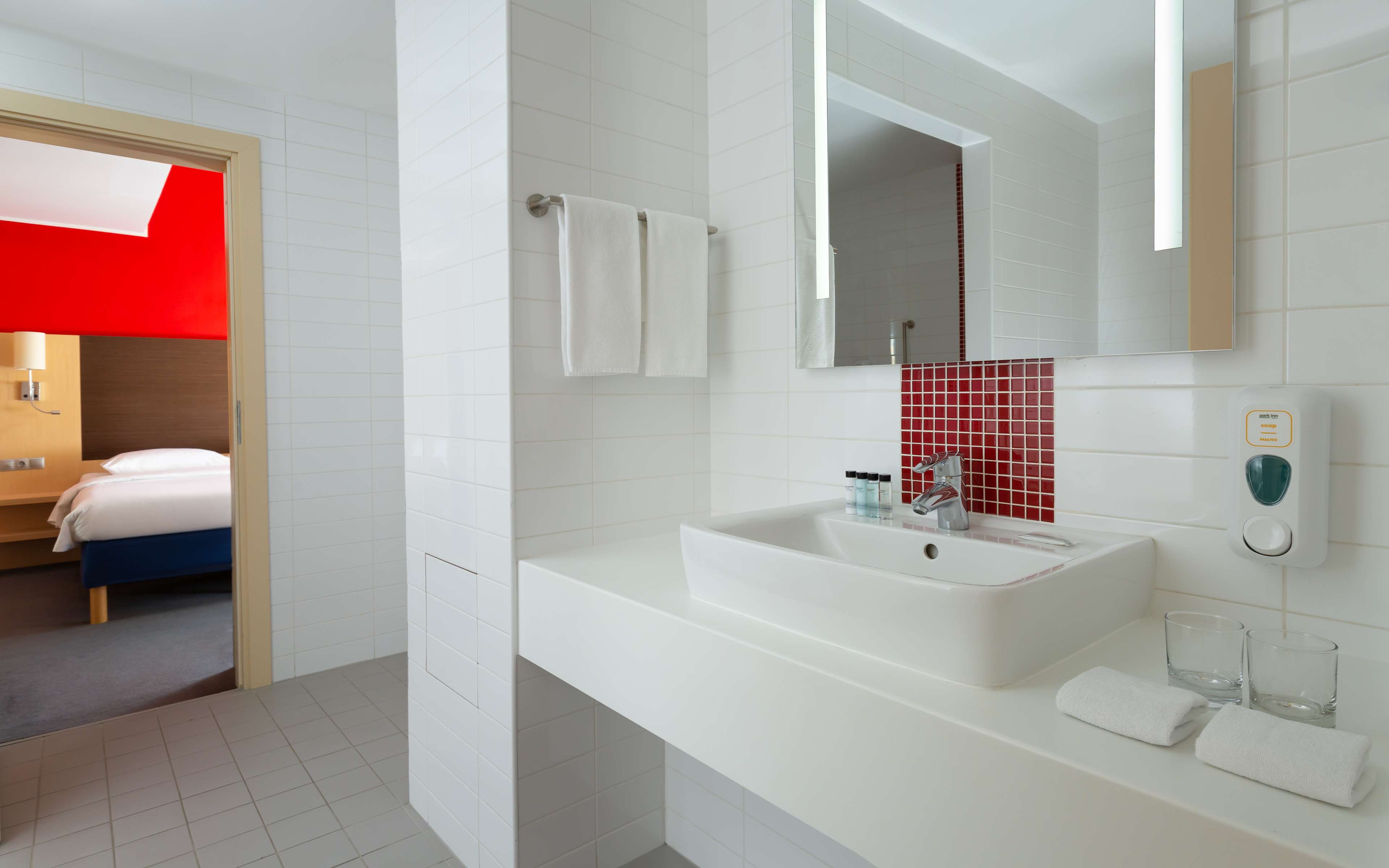 Фото Cosmos Sochi Hotel