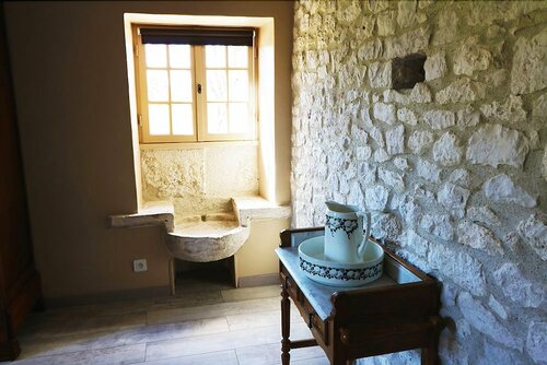 Гостиница Chambre d’hôtes La Quercynoise в Вильневе-сюре-Ло