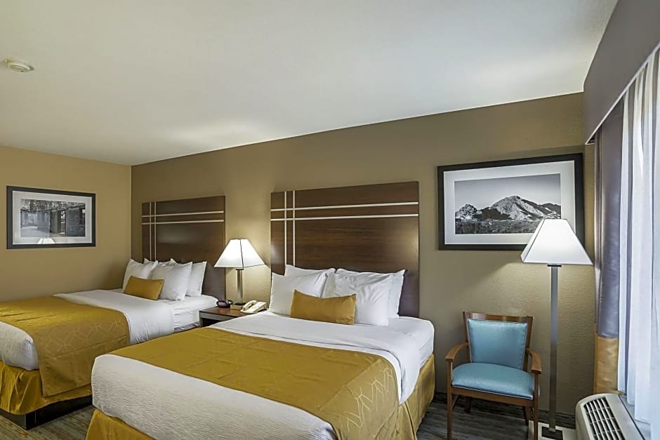 Фото Quality Inn Phoenix North I-17