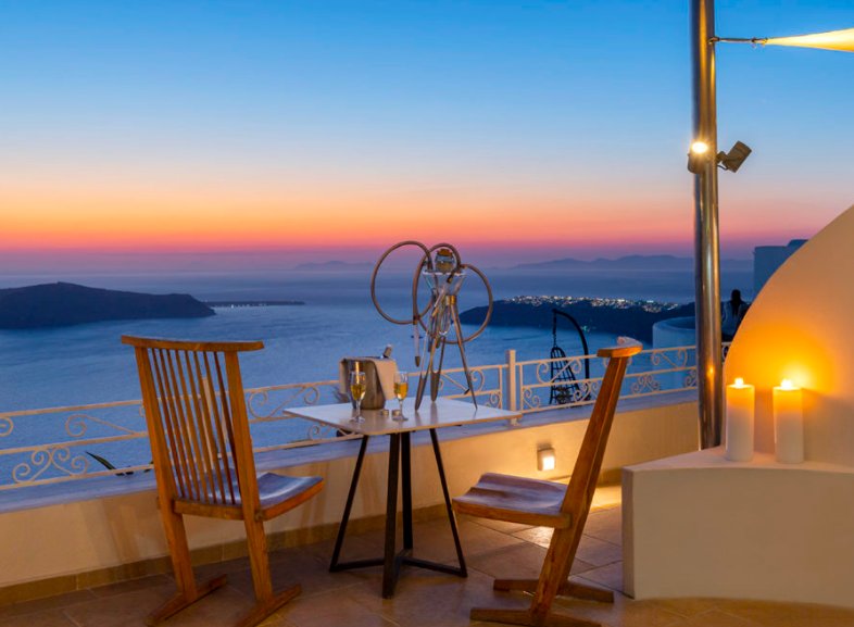 Фото La Maltese Buddha Beach Bar Santorin