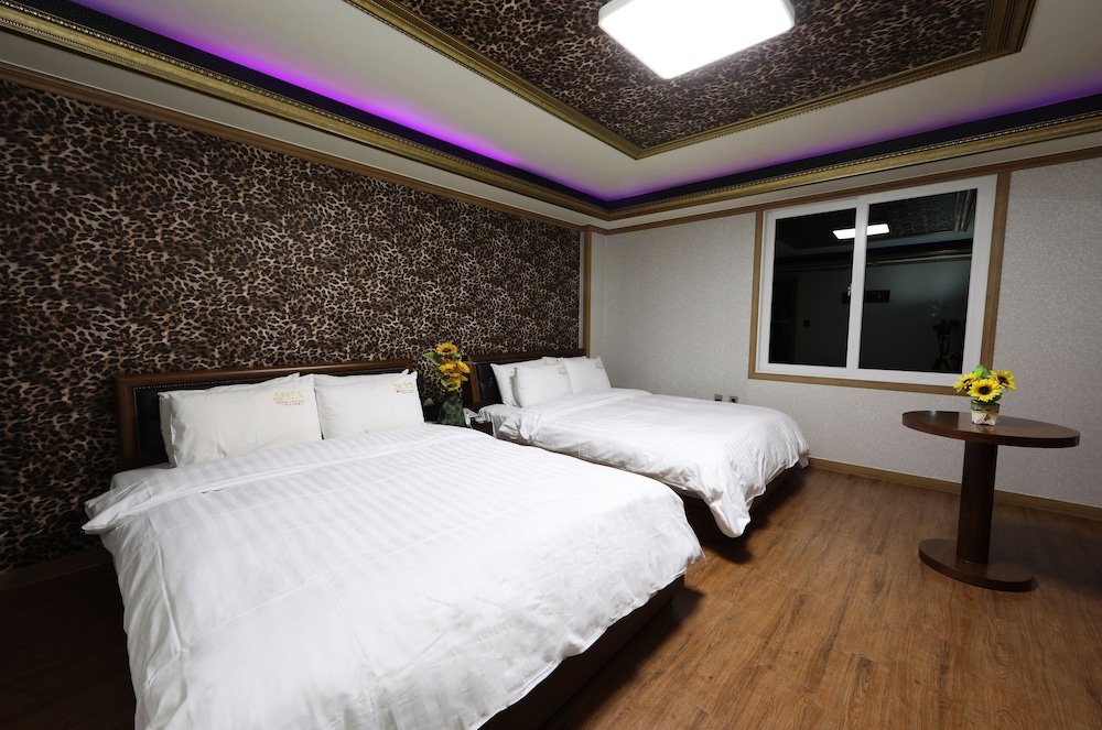 Фото Gwangju Hotel Banana