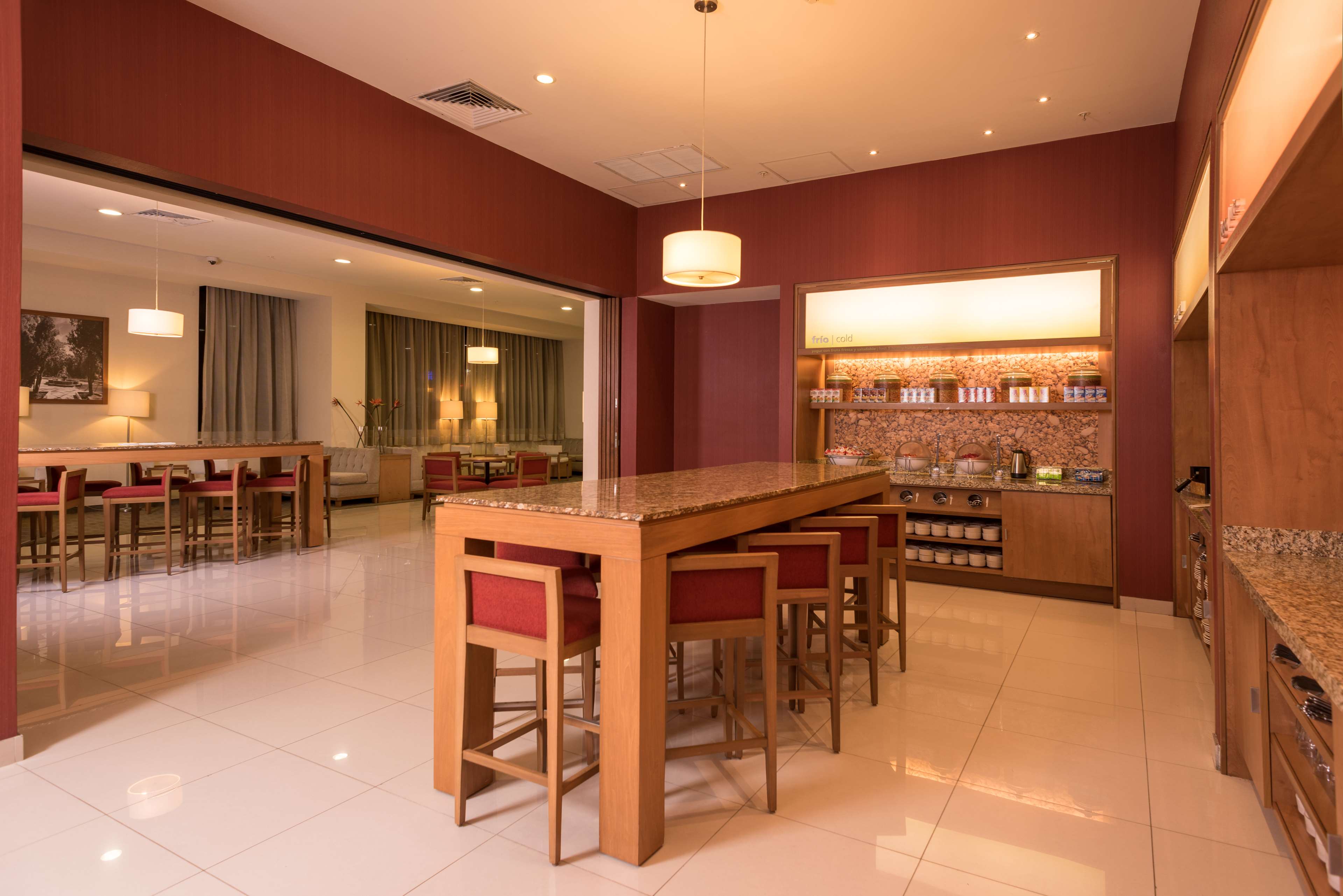 Фото Hampton Inn by Hilton GuadalajaraExpo