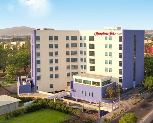 Гостиница Hampton Inn by Hilton GuadalajaraExpo