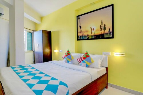 Гостиница Goroomgo Luxuries Stay Lake Town Kolkata