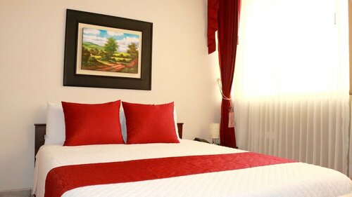 Гостиница La Habana Hotel Restaurant в Лоха